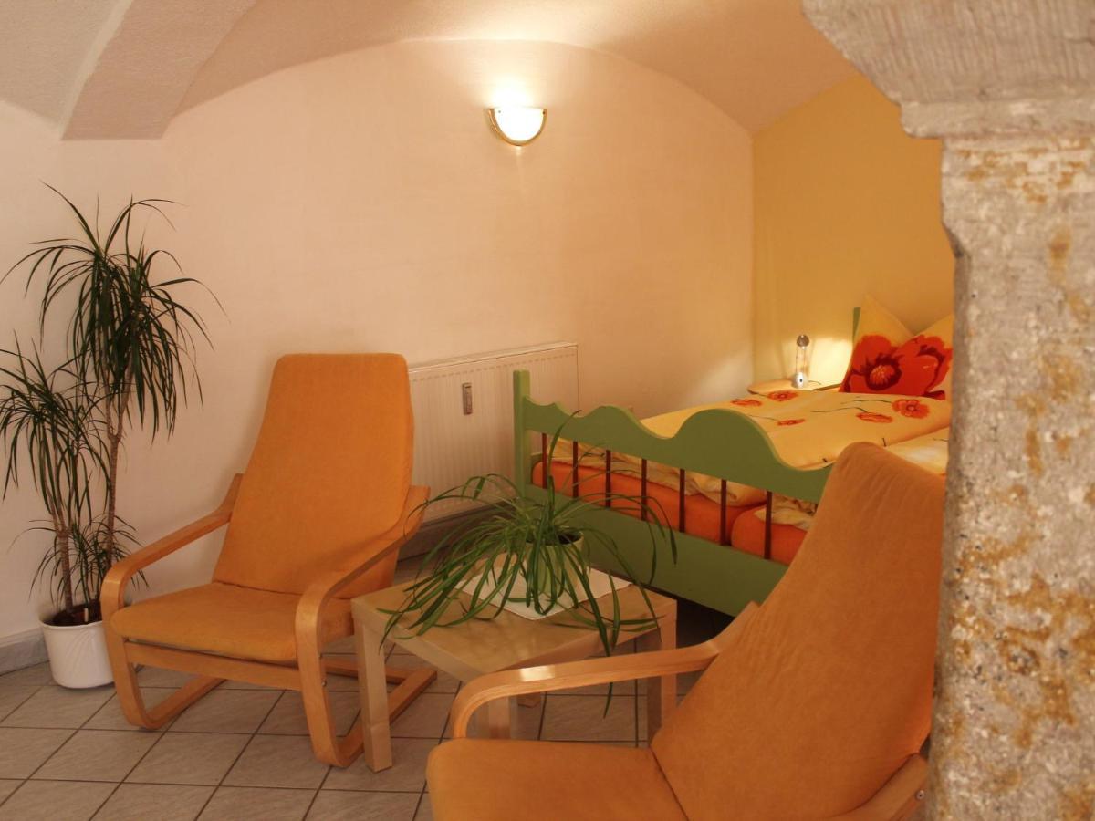 Comfy Apartment In Weissig With Garden Екстер'єр фото