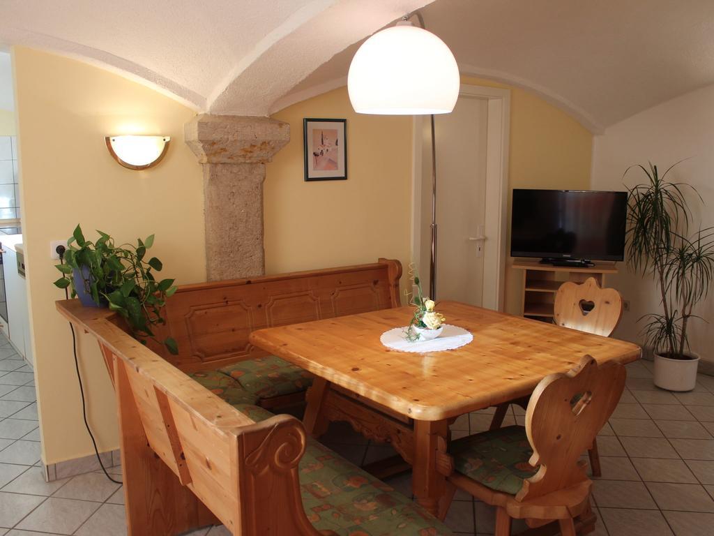 Comfy Apartment In Weissig With Garden Екстер'єр фото